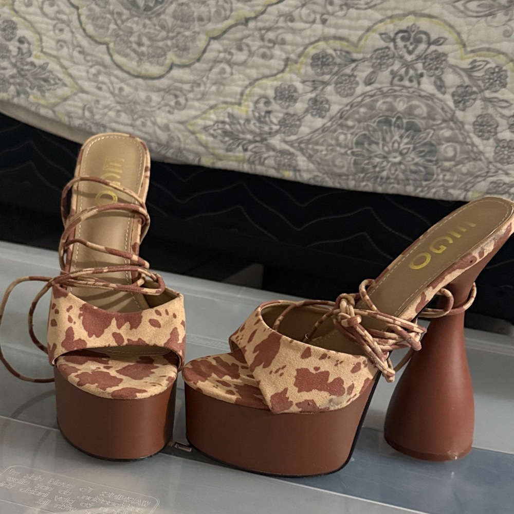 EGO Brown and Tan Platform Heels size 7